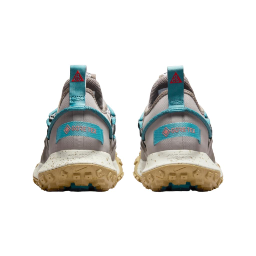 Nike ACG Mountain Fly Low GORE-TEX Grigio College Rosso Piccante Sneakers Unisex Rosso Fuoco Cave-Lime Azzurro Fumo IB7328-001
