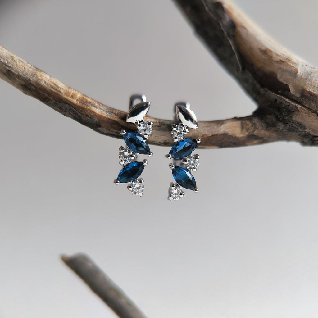 Серебряные серьги с сапфиром nano 1.45ct (2206040)