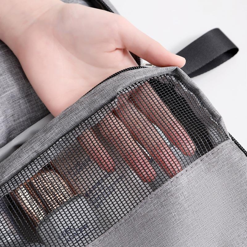Kompakte Reise-Kosmetiktasche mit Nass-Trocken-Trennung, geeignet für Geschäftsreisen