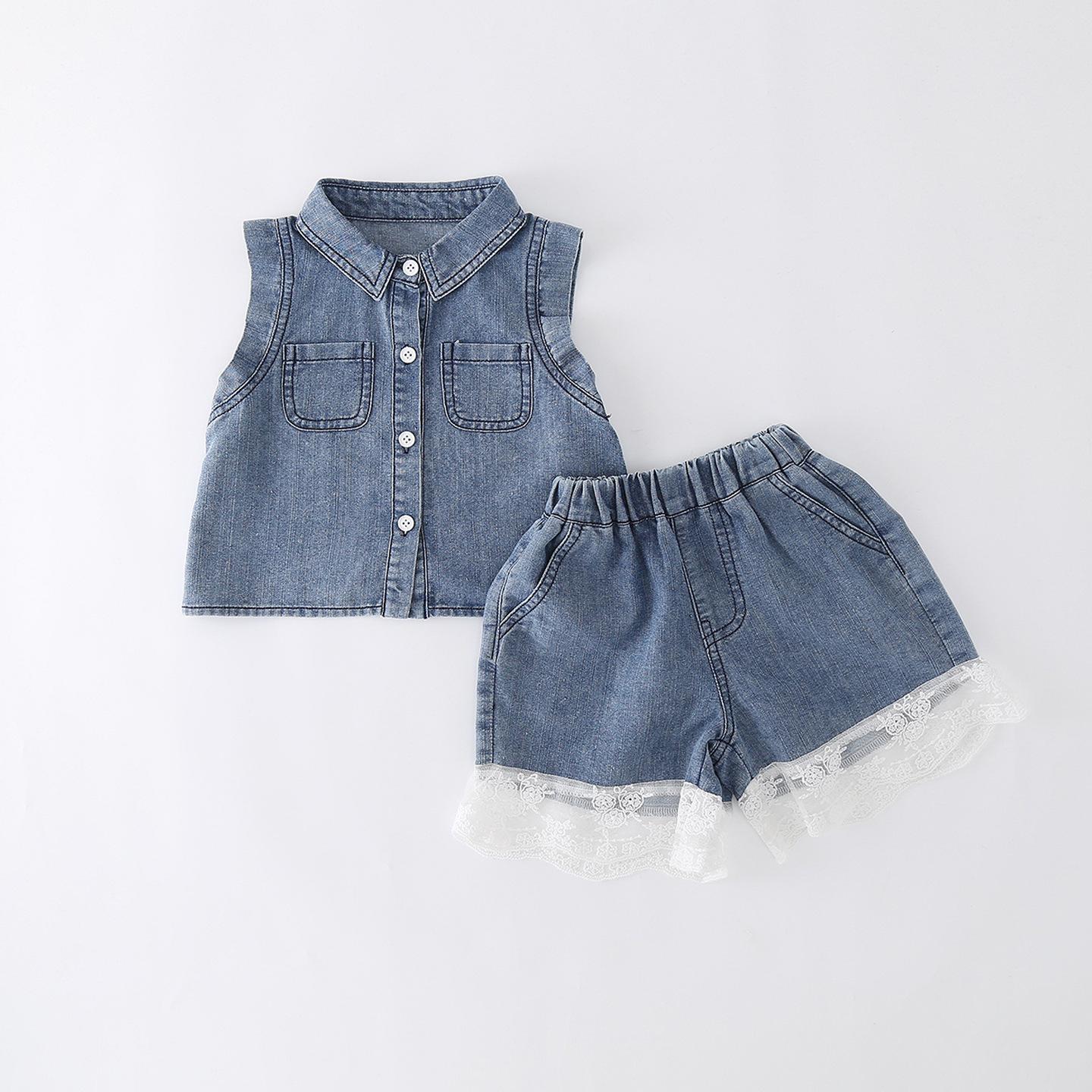 Stylish Girls Summer Denim Two-Piece Set: Sleeveless Vest Top & Lace Trim Shorts 90cm
