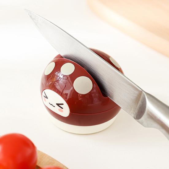 Cartoon Suction Cup Knife Sharpener with Tungsten Steel Blades Portable Non-Slip Knife Sharpener for Kitchen Knives Scissors Easy-to-Use Kitchen