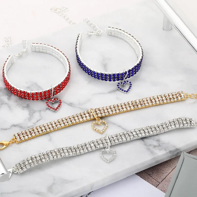 Neue Katze Hundehalsband Dreireihiges Elastisches Strass Haustierhalsbänder Liebesdekoration Halskette Welpe Kätzchen Ornament Haustierbedarf
