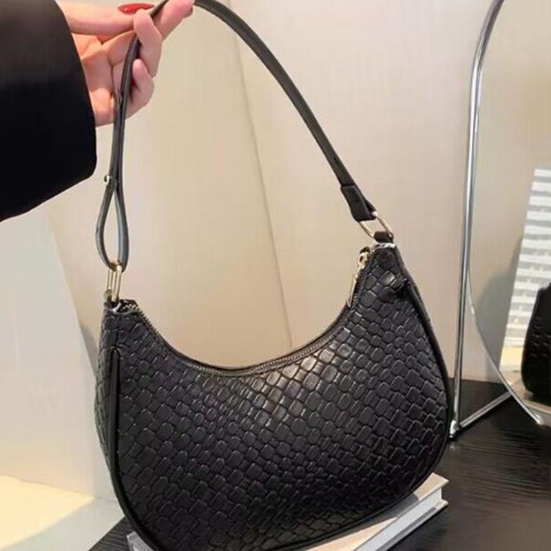 Women Shoulder Bag Luxury Designer Clutch Handbags Solid Color PU Leather Underarm Bag Female Casual Shopper Tote Hobos Bags