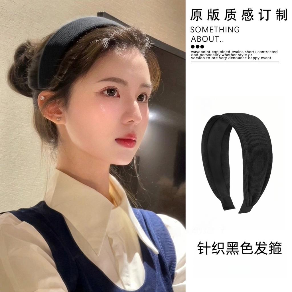 Autumn Winter Wide Velvet Headband for Women, Soft Plush High Crown Crush-Proof Hair Band Vintage Style