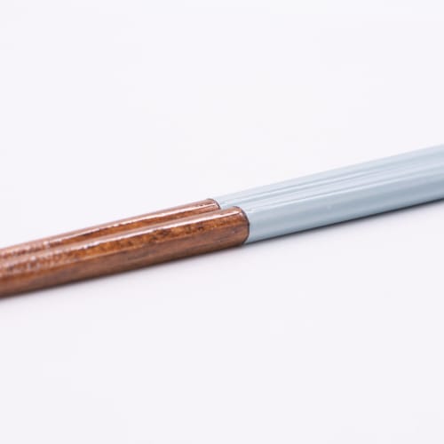 Sunny Life Design Wakasa Lakk Spisepinner, Tåler Oppvaskmaskin, Naturtre, 22,5 cm, Voksen/Unisex, Åttekantet Tosai Design, Misora, Lyseblå, Laget i