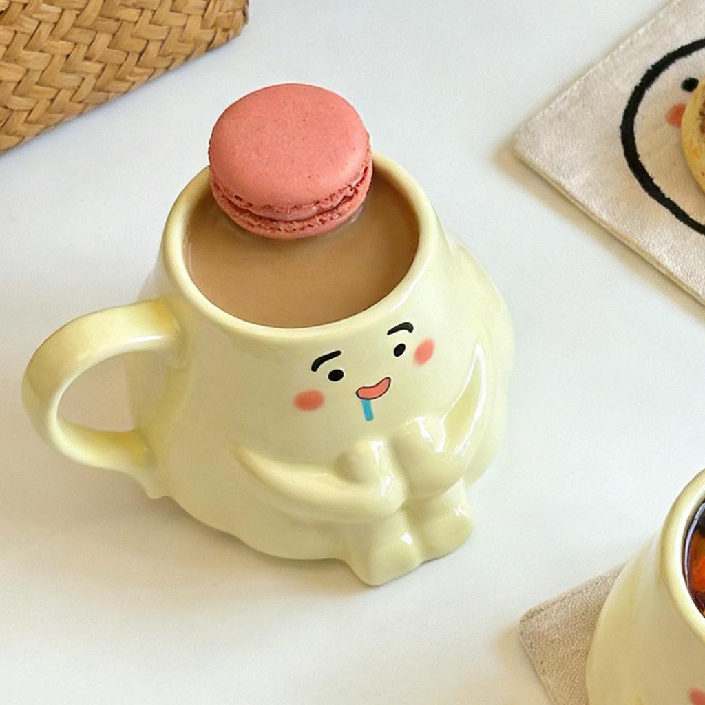 450ml Pear Shape Ceramic Mugs Cute Pear Shape Ceramic Drinkware with Handle and Lid Home Office Breakfast Milk Drink Mug