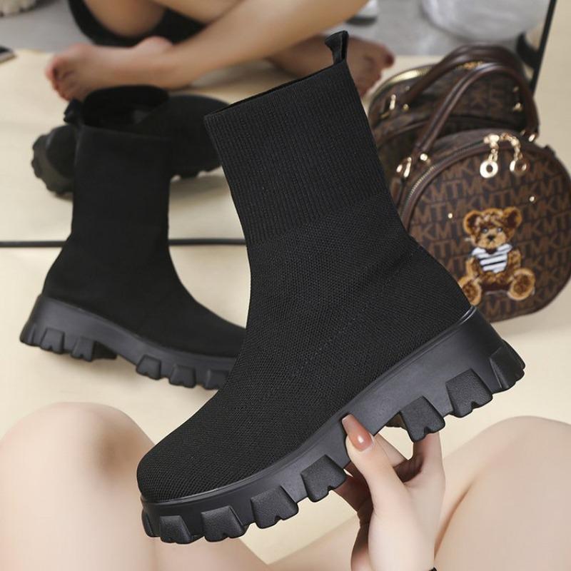 Large size fly-woven socks and boots for women's autumn new thick-soled thin boots and short boots for women