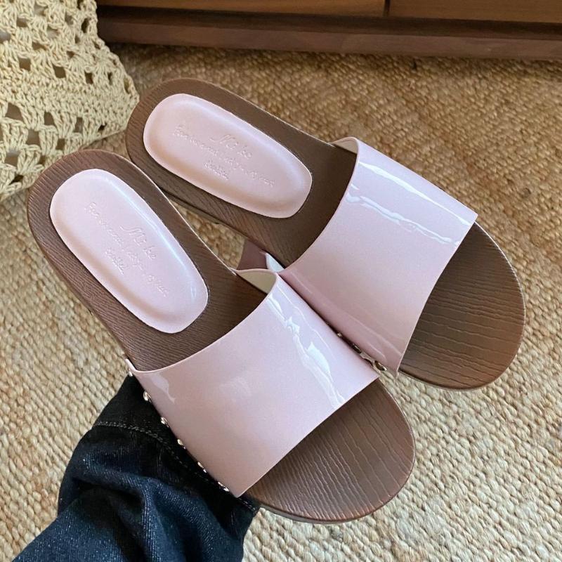 Fashion Rivets Pointed Toe Platform Sandal Patent Leather Square Heel Open Toe Slide Sandals Simple Comfortable Non-slip Beach Shoes