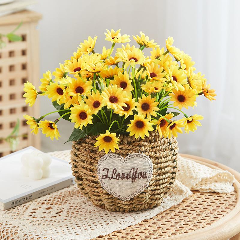 Silk Sunflower Floral Arrangement: Artificial Potted Bouquet for Living Room and Dining Table Decoration.