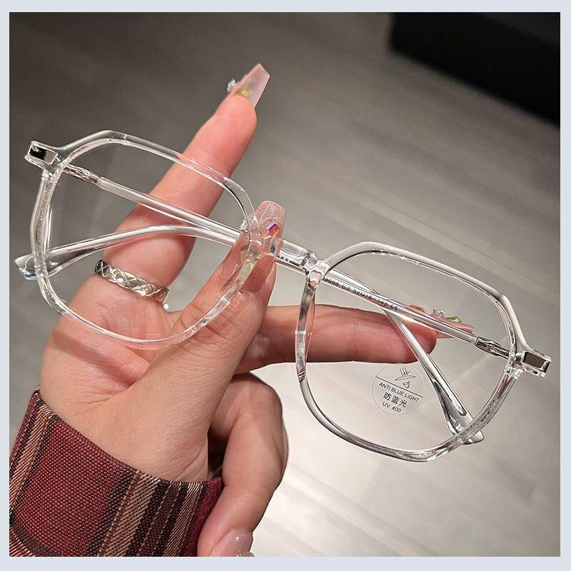 Retro Ultralight Blue Blocking Glasses Girl Metal Frame Plain Glasses Blue Light Bezel Transparent Eyewear Glasses for Women