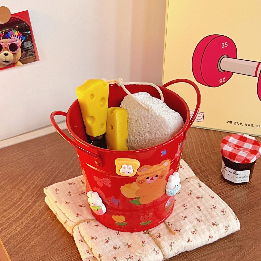 Creative Iron Art Pen Holder Student Desktop Storage Box Ins Fengwang Red Small Iron Bucket Personalized Cute Office Pen Bucket