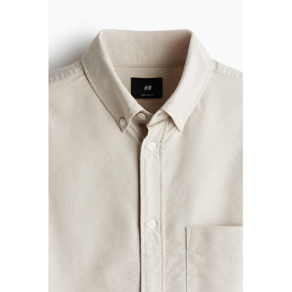 H M Regular Fit Oxford sHirt ligHt Beige