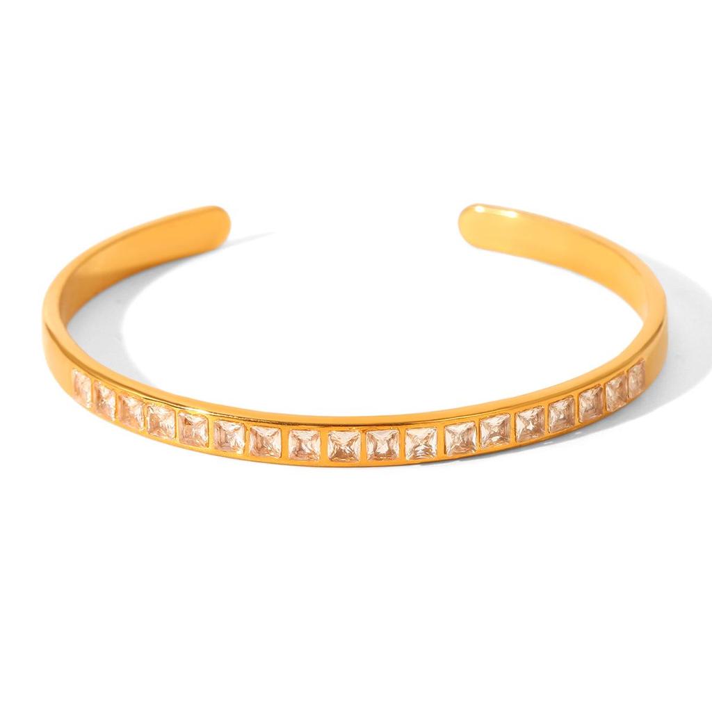 European-American Zircon Titanium Steel Bracelet: Luxurious, Star-Studded, Versatile Stainless Steel Jewelry for Women