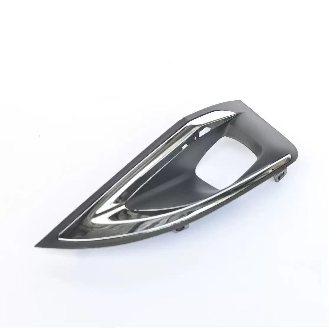 

Рамка противотуманной фары Peugeot 3008 Декоративная хромированная деталь 1806095X/1806096X Peugeot 3008 (P84) Fog Light Frame Left