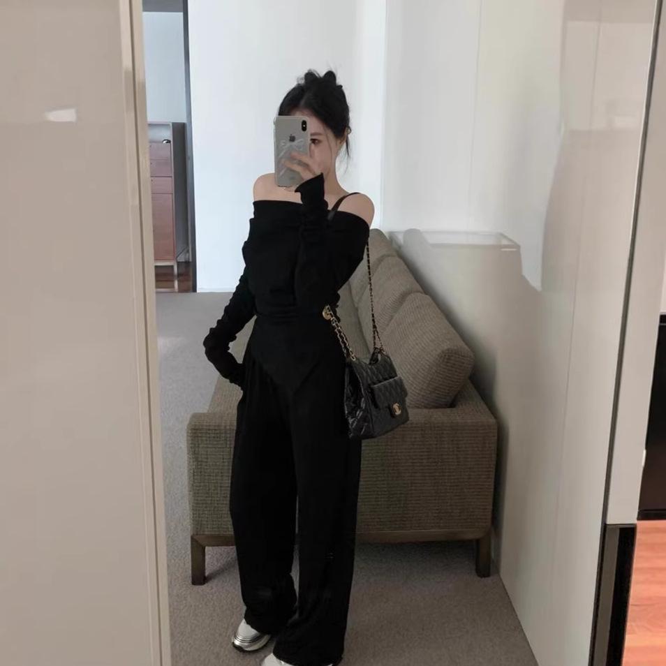 Elegant Korean-Style Women's Suit: One-Shoulder Irregular Long-Sleeved Top with Draping Pants, New Spring/Autumn 2026 Arrival.