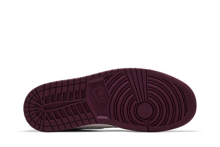 Jordan 1 Retro High OG Bordeaux
