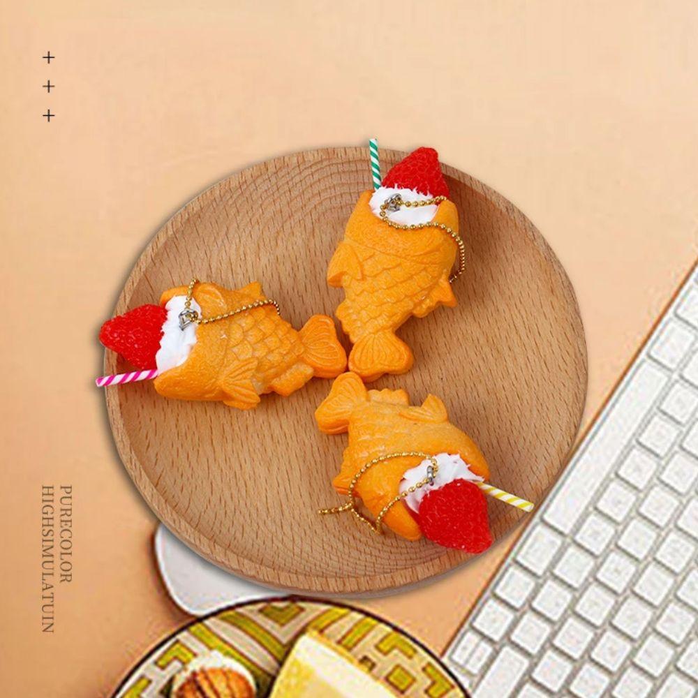 Simulation Small Fish Dried Cake Keychain Keyring Fruit Ice Cream Food Toy  Couple
