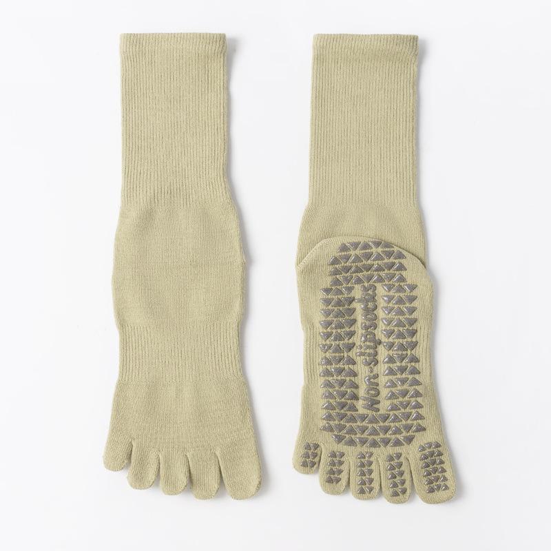 Women Striped Mid Calf Five Toe Yoga Socks Non Slip Silicone Sole Breathable Pilates Socks for Fitness Dance