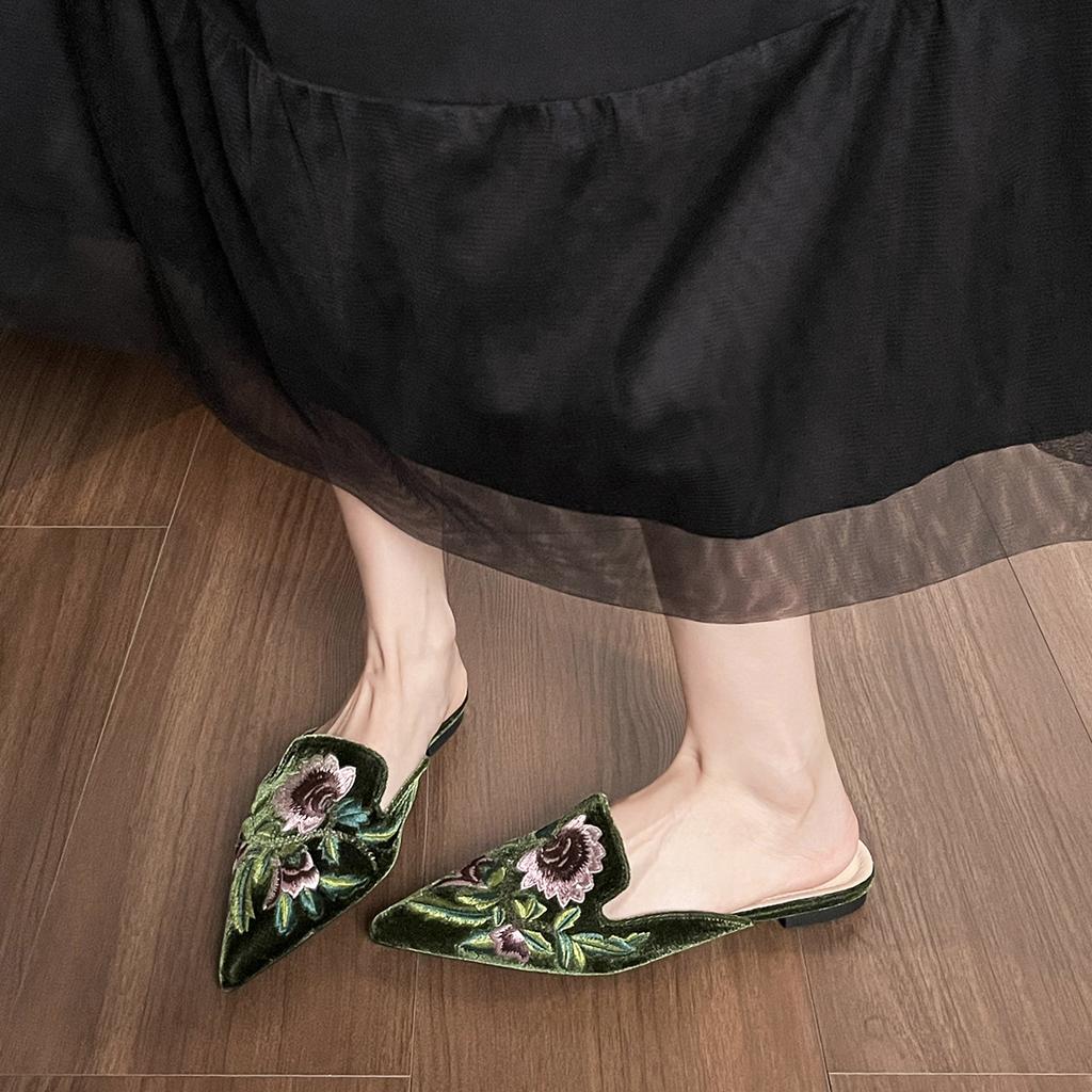 Embroidery Women Mules Slippers Luxury Fashion Elegant Pointed Toe Slides Shoes Ladies Dress Flats Sandalias