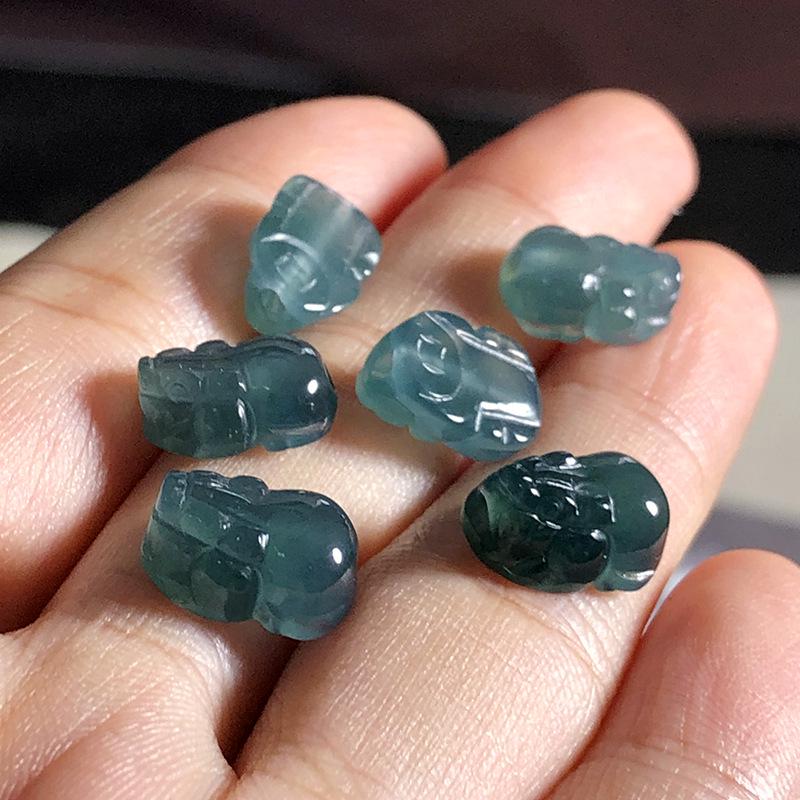 Grade A Natural Weliang Blue Jade Pixiu Accessories with Through-Hole for DIY Bracelets and Pendants