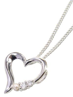 And Me Jewelry Silver Natural Pearl Open Heart Pendant Necklace 14181 In [You Box] [Birthstone June] <Made Japan> [Gift Wrapped]