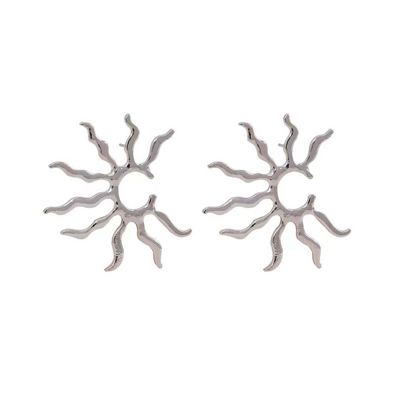 Exaggerated Metal Sunflower Stud Earrings for Women Vintage Gold Color Flower Geometric Statement Earrings Zircon Accessories