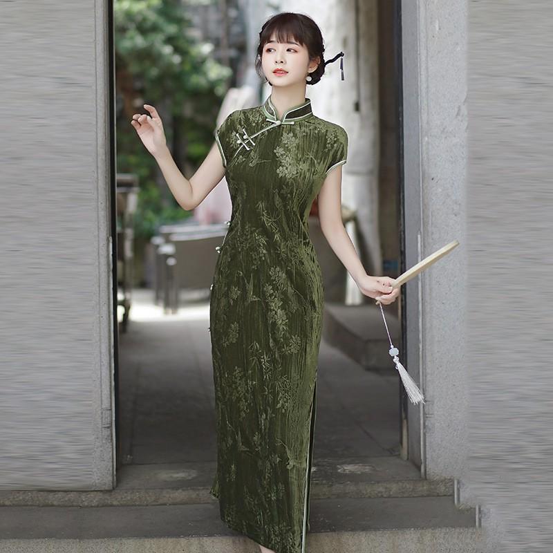 Black Velvet Floral Brocade Qipao Dress Women Vintage Chic Long Fit-and-Flare Sleeveless Style