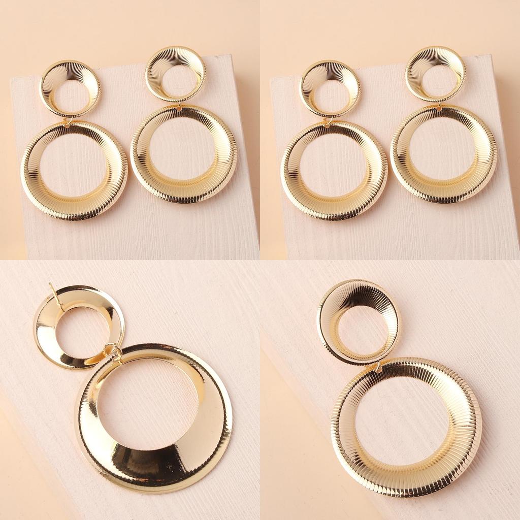 Elegant Metal Earrings With Geometric Shape And Gold Finish For Women Fashion Accessories Wedding Gift