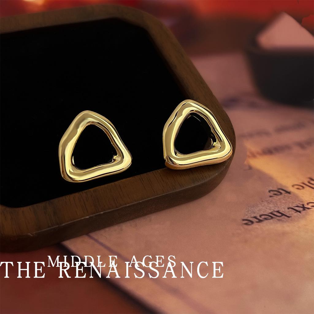 Medieval Commuter Geometric Irregular Earrings Fashion Earrings Cold Wind Earrings