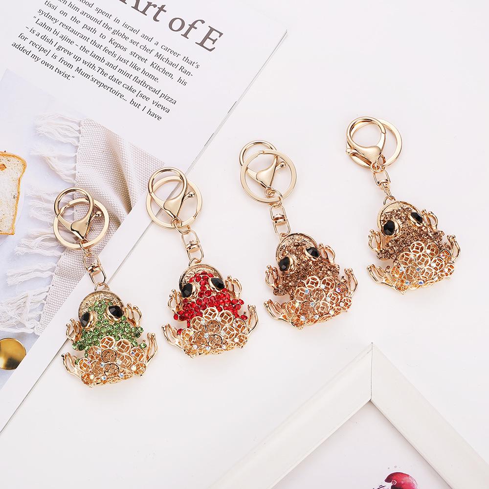 Brelok Złota Ropucha: Chiński Styl Zwierzę Pożerające Pieniądze Wisior z Cyrkoniami