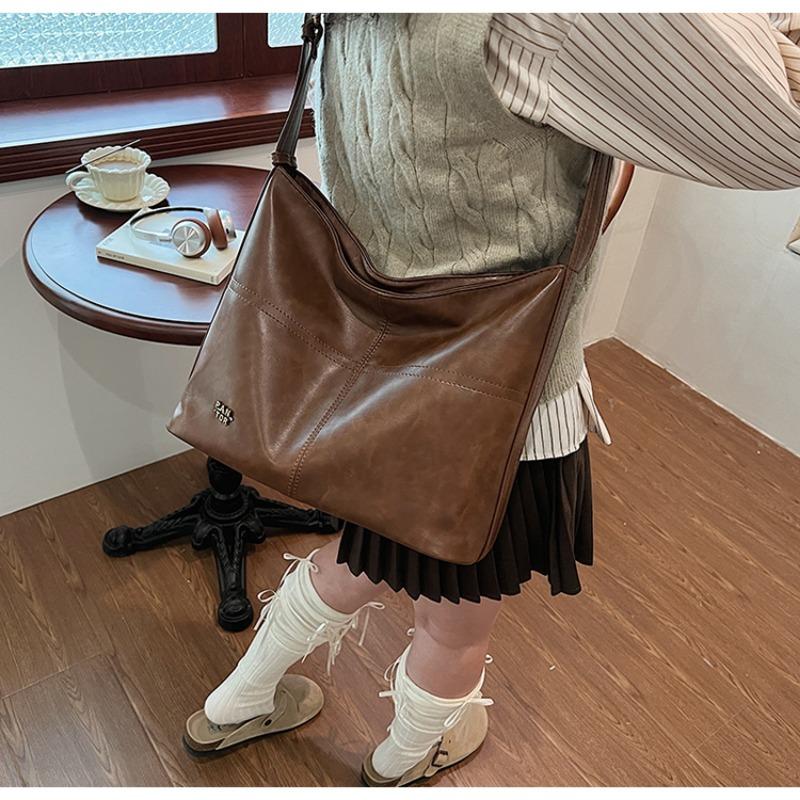 High-quality Solid Plutonium Shoulder Bag with Zipper  Large Capacity  Fashionable  Soft  Versatile  Simple Crossbody Bag