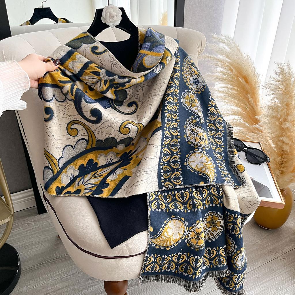 400G thickened version of retro ethnic style cashew flower scarf women's winter high-end warm scarf imitation cashmere shawl