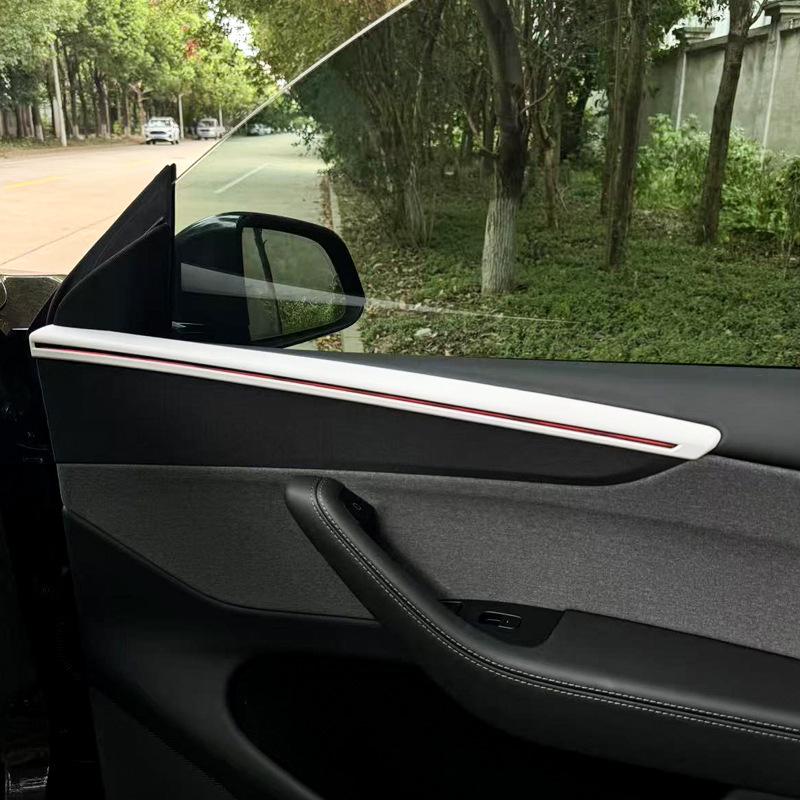 ModelY Facelift Interior Door Side Trim Modification 