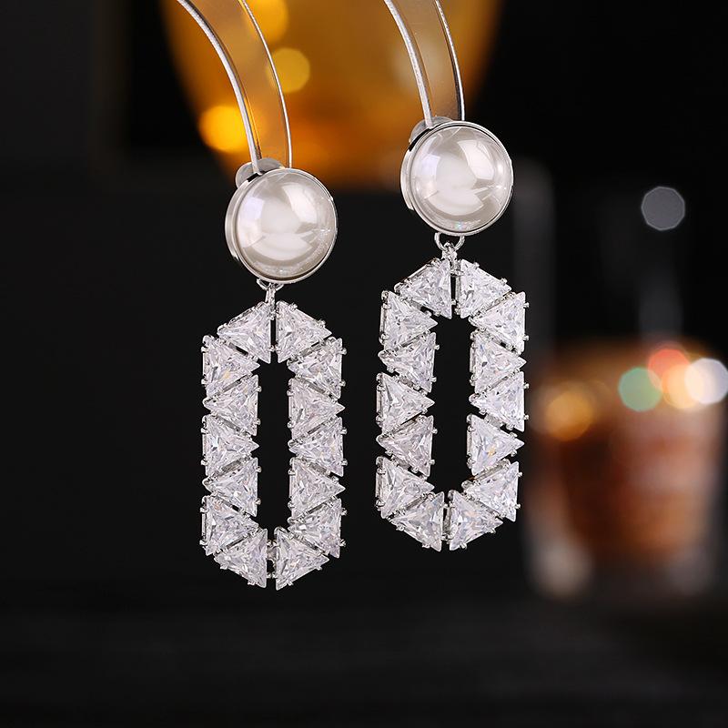 

S925 silver needle niche design earrings super flash geometric triangular zircon splicing inlaid rhombus earrings