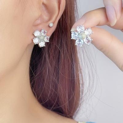 New Korean Version Korean Flower Stud Earrings Niche Design Fashion Style Simple Versatile Stud Earrings Ear Jewelry