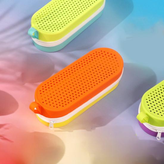 Swimming Goggles Case Double-Sided Color with Portable Handle Container Soft Silicone Ventilation Holes Water Drainage Storage Box