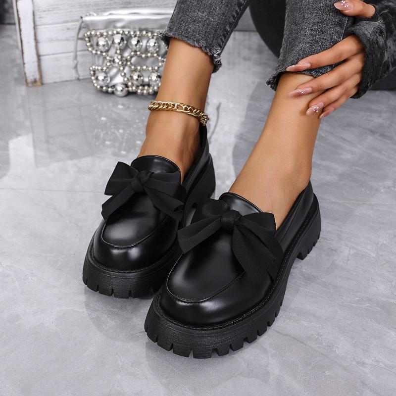 Chunky Sole 2025 British Style Korean Vintage Leather Loafers for Women Women's Slip-On Loafers with Bow Detail
