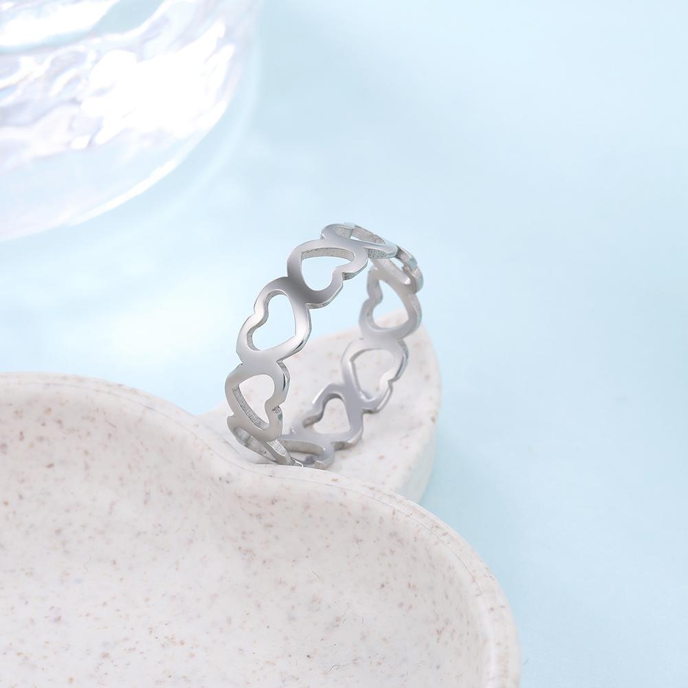 Krásný prsten s dutým srdcem Skyrim z nerezové oceli Romantické barvy růžového zlata Ležérní snubní zásnubní prsteny Šperky Dárek pro ženy