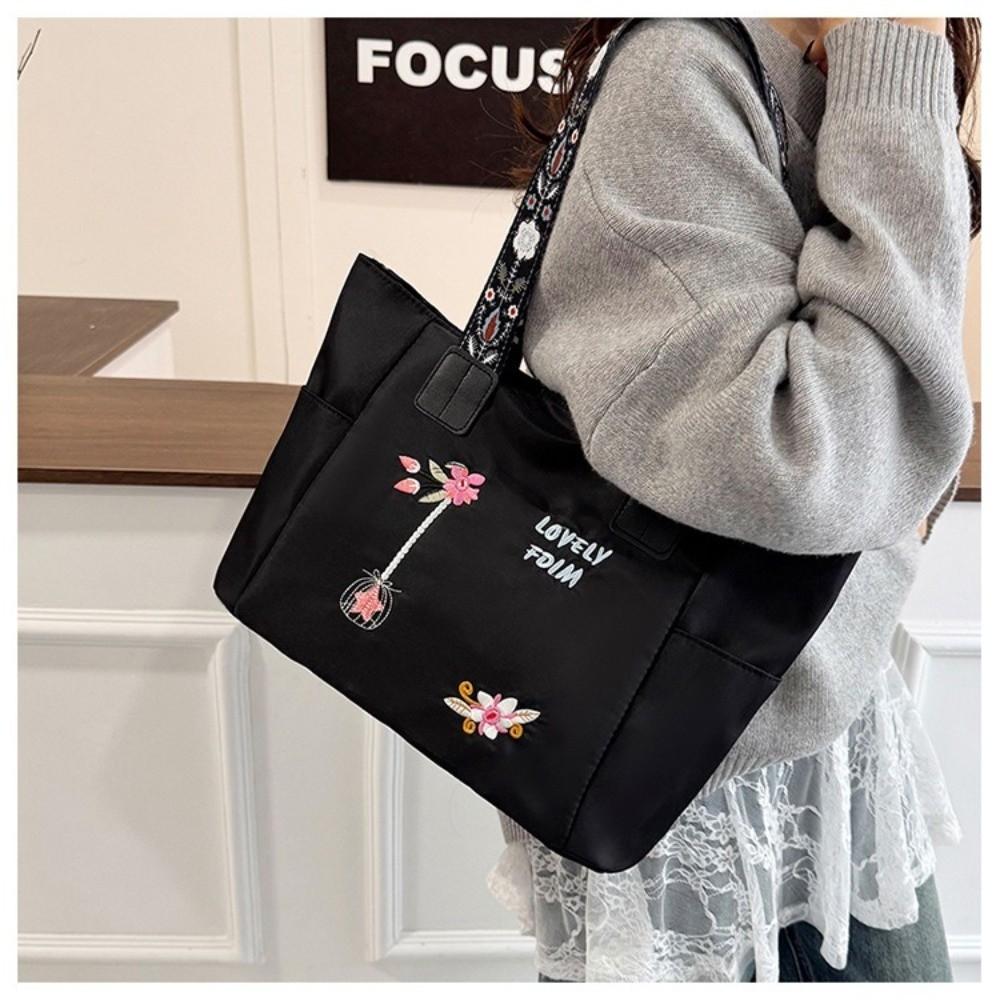 Casual Large Capacity Shoulder Bag Nylon Waterproof Shopping Bag Lightweight Handbag Women