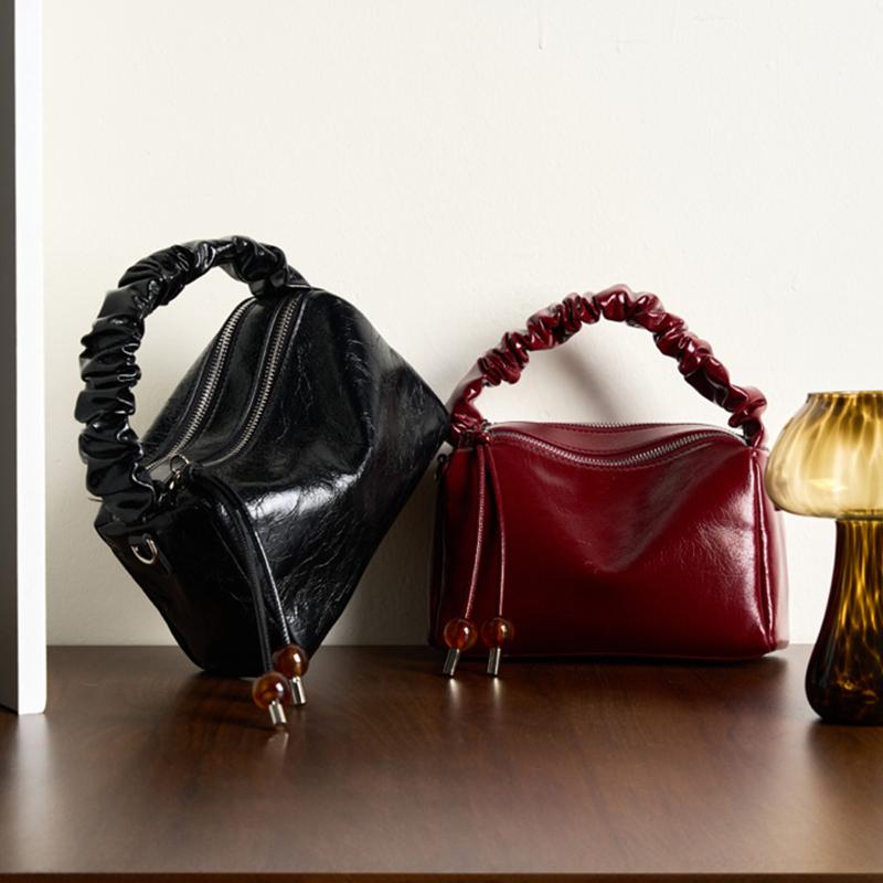 Genuine Leather Pillow Small Chain Shoulder Crossbody Bags For Women  Trend Designer Ruched Handle Ladies Handbags