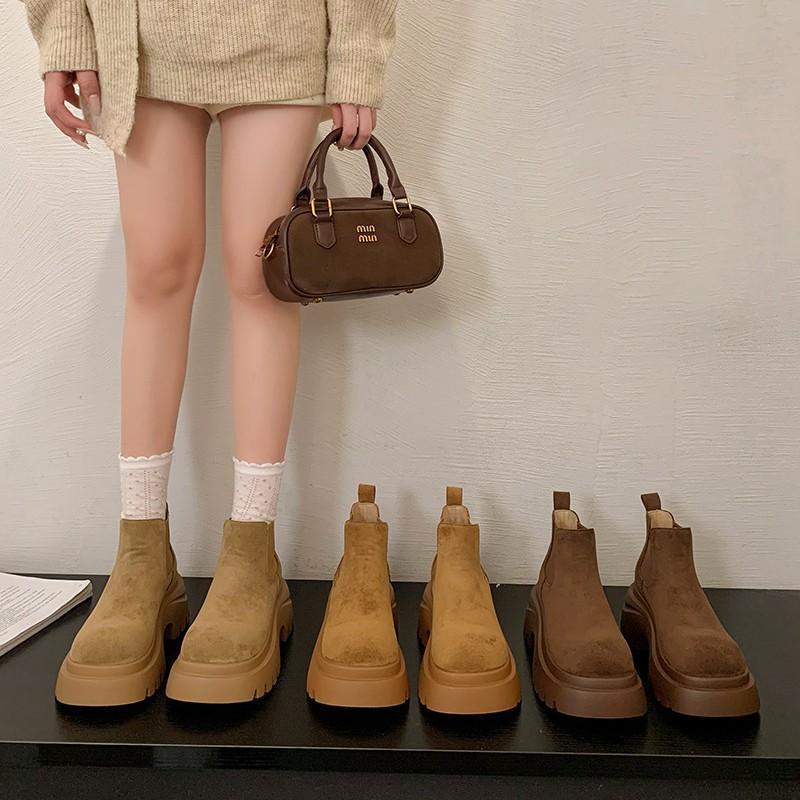 Chelsea Martin boots women's 2025 new spring and autumn thick-soled heightening cigarette tube short boots small super fire big yellow boots