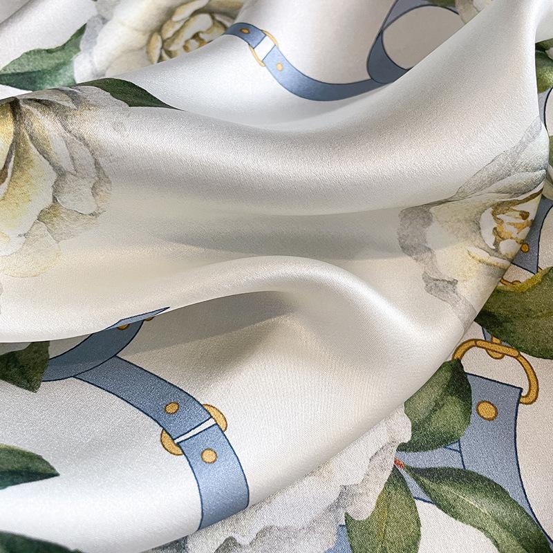 Scarf 100% Silk Bandana Women Square Scarves Wrap Mulberry Spring Fashion High Quality Hijab Shawls Foulard Headkerchief