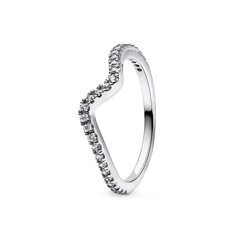 925 Sterling Silver Classic Dazzling Crown Round Hearts Ring Exquisite Women's Light Luxury Charm Ring Jewelry Gift