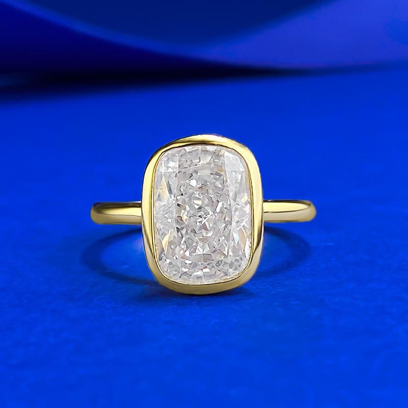 2025 S925 Silber 8x11mm Dicker Quadratischer Ring mit Weißer Eisblumen-Schliff, Zargenfassung und Hochkohlenstoff-Diamant