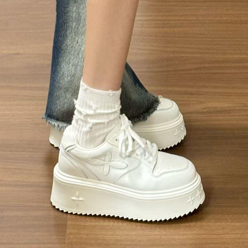 

Универсальные белые кроссовки на шнуровке на толстой подошве, увеличивающие рост, детские весенне-летние новые повседневные кеды 40 белый