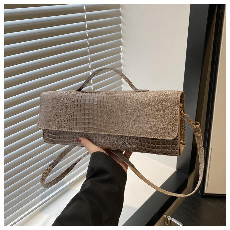 This year's popular underarm bag is fashionable, simple and textured commuter small bag for women's 2025 summer new shoulder small square bag