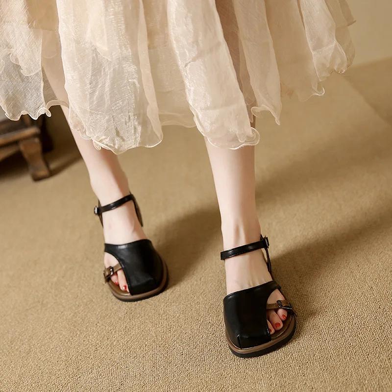 Beige Heeled Sandals Buckle Strap Comfort Shoes for Women 2025 Summer Black Flat Clear Low Fashion New Closed Girls Fretwork Cas