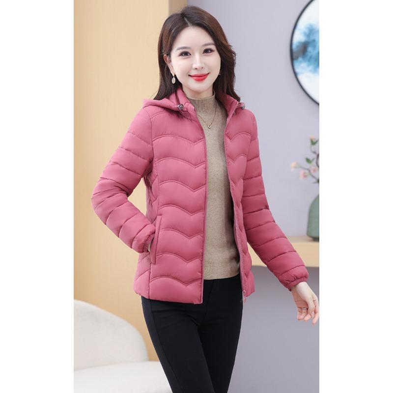 

Women s short cotton-padded clothes, new fashion light and thin cotton-padded clothes, casual down cotton-padded jackets, slim-fitting mother jackets. 6XL (150-82.5 kg)
