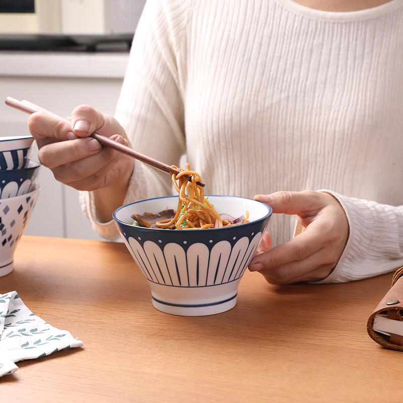 Korean-Style Japanese Ceramic Bowl: High-Foot Conical Design, Creative and Thickened for Safe Use