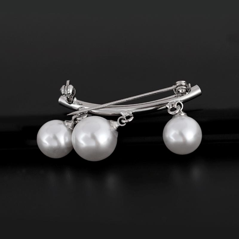 Simple Imitation Pearl Brooch Women's Accessories